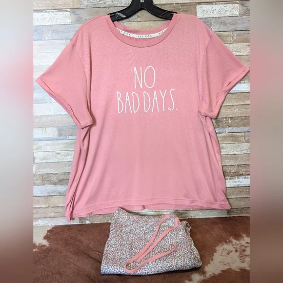 Rae Dunn Pink Pajama Set with Uplifting Message " No Bad Days" Animal Print PJ's - Picture 1 of 9